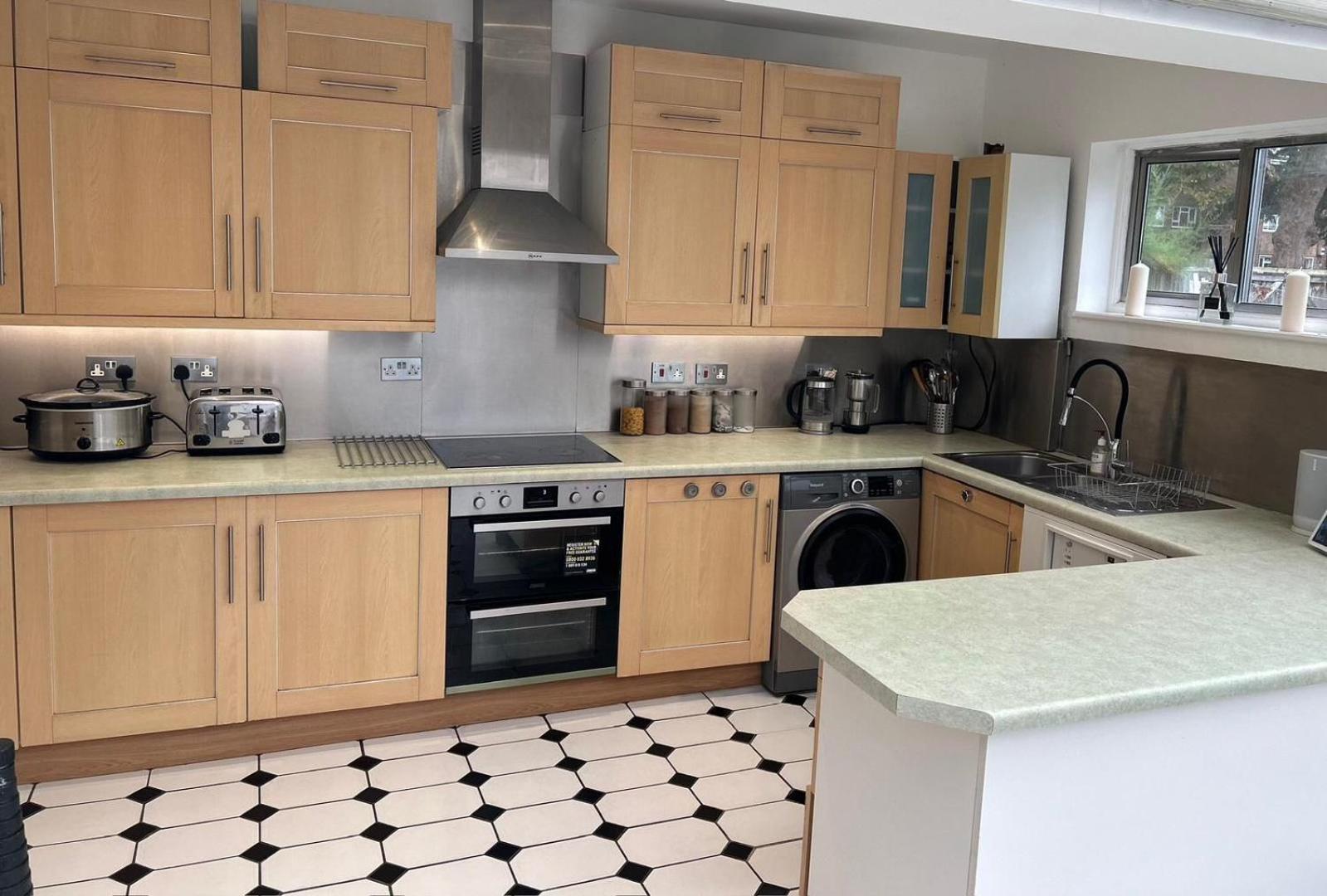 Wandworth, South London Deluxe King Room 2 ภายนอก รูปภาพ